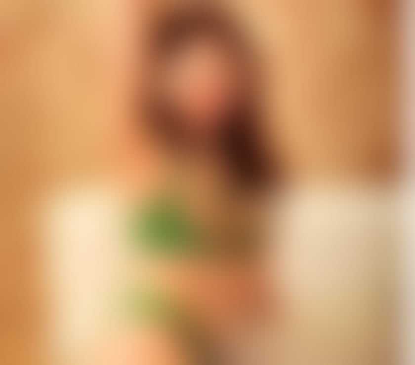 Escorts Hampshire Portsmouth - Photos for Seductive Aina superb services ,staning beauty