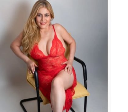 Escorts Belfast City Centre (South) Belfast - Photos for Mature. Blonde. Curvy in all the right places.