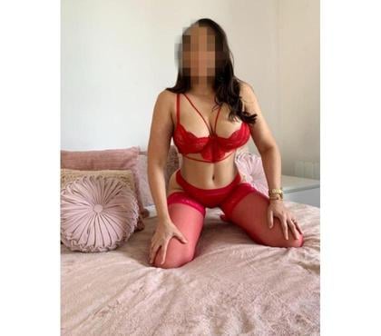 Escorts Torquay Torbay - Photos for Elisa Brazilian back the town