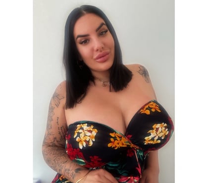 Escorts and Massages Gillingham Medway - Kent - Photos for Alexa back in Medway