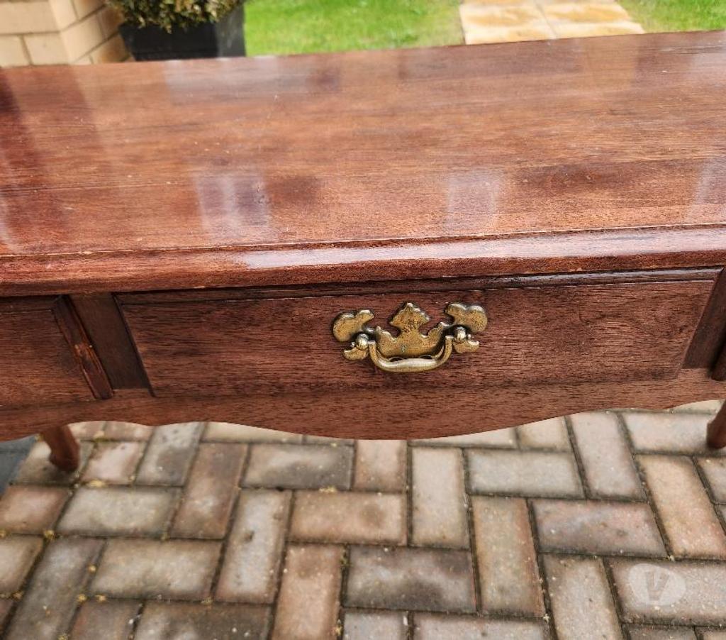 Furniture Bedfordshire Bedford - Photos for Mahogany-Finished Georgian-Style 3-Drawer