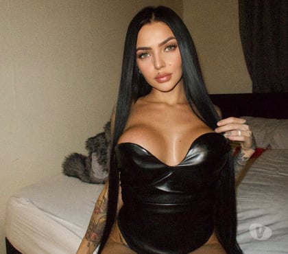 Gay escorts Eastbourne Town Centre Eastbourne - Photos for kariny your goddess