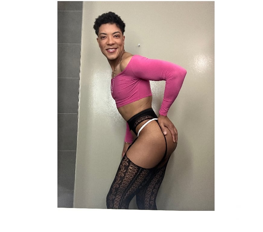 Trans Escorts West Midlands Coventry - Photos for ELISHA FEMBOY HOT SEXY XX