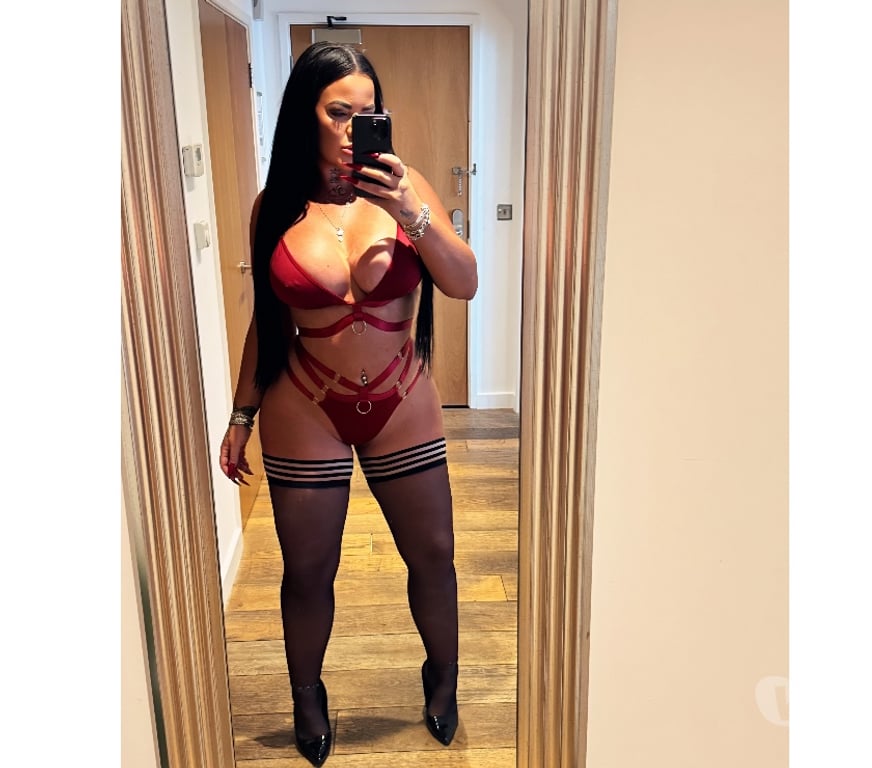 Escorts Kent Dartford - Photos for 😈NORTHERN FILTH😈 EX STRIPPER 🍑 JUICY ASS🍑