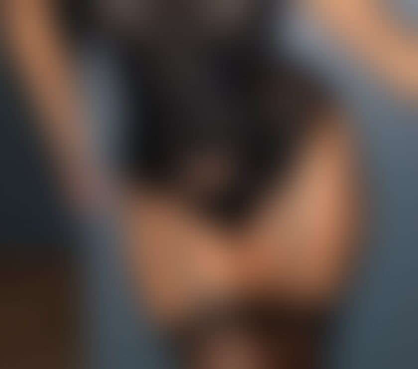  Escorts Eccles Salford - Photos for English born big bum