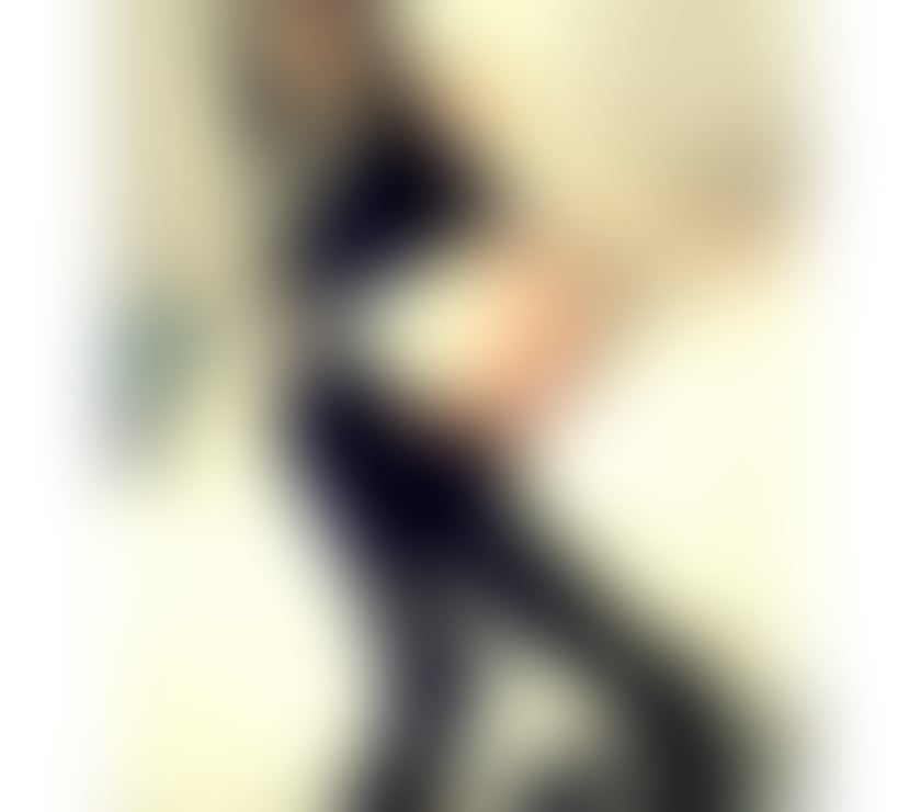 Escort Bolton City Centre Bolton - Photos for Hi I'm new in town ONLY OUTCALL party girl