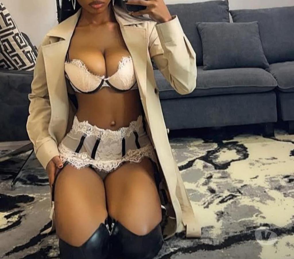 Escorts West Yorkshire Leeds - Photos for Busty fun Ebony babe outcalls only