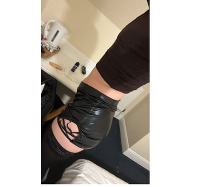 Photos for Party availability incall end outcall 🥰😇🙃