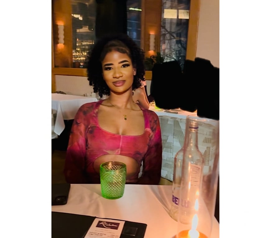Escorts Derbyshire Derby - Photos for Goddess Nera Ebony British Independent Discreet