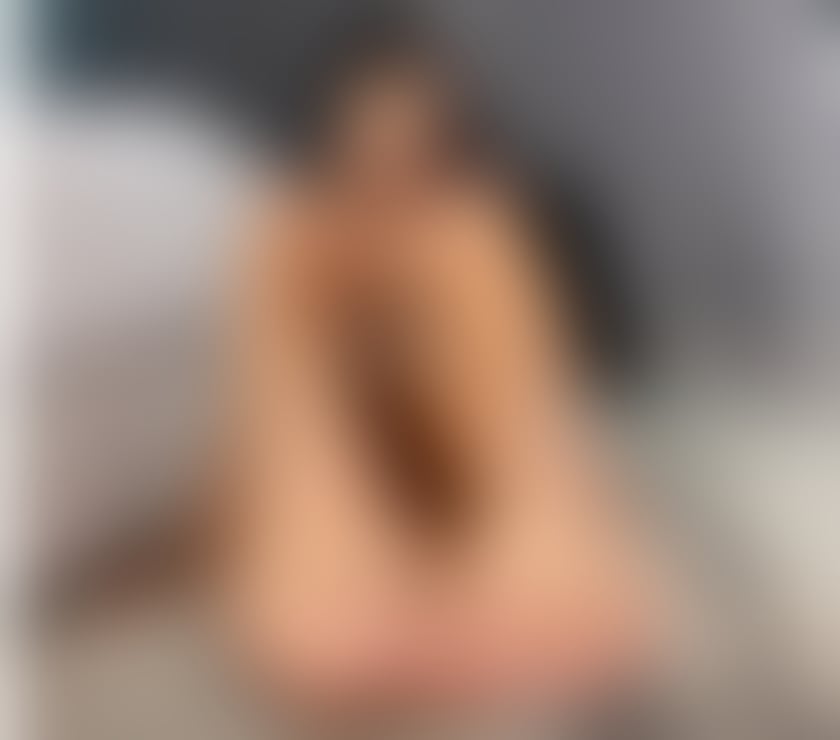 Escorts Staffordshire Stoke-on-Trent - Photos for 🔞Bombshell Party🥂Strap-on lovers?Domination💦