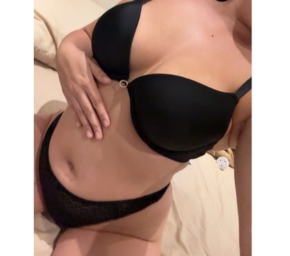 Escorts and Massages Luton Town Centre Luton - Photos for 🎀 NEW NAUGHTY GIRL LAYLA 🎀 IN TOWN 🎀