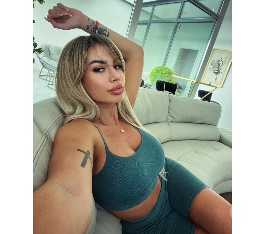 Escorts Bristol Bristol City Centre - Bristol - Photos for SLUTTY ⚜️LAURA⚜️ IN BRISTOL🫦 NEWWW💦