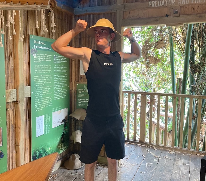 Escorts Devon Torbay - Photos for Country boy escort