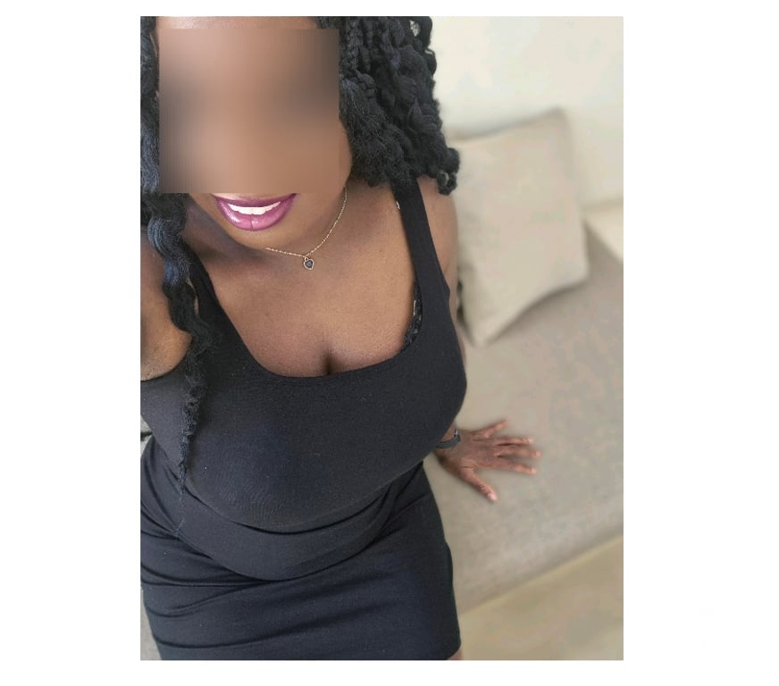 Escorts West Midlands Coventry - Photos for Busty Nubian Ebony Goddess in Coventry