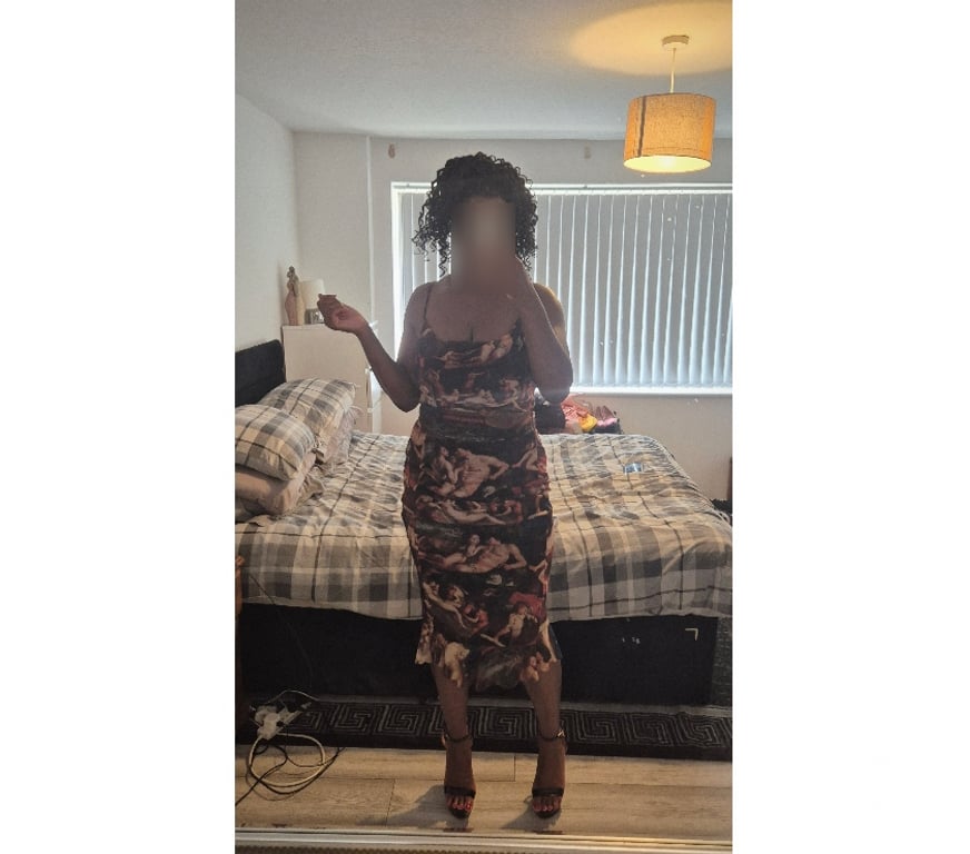 Escorts West Midlands Coventry - Photos for Busty Nubian Ebony Goddess in Coventry