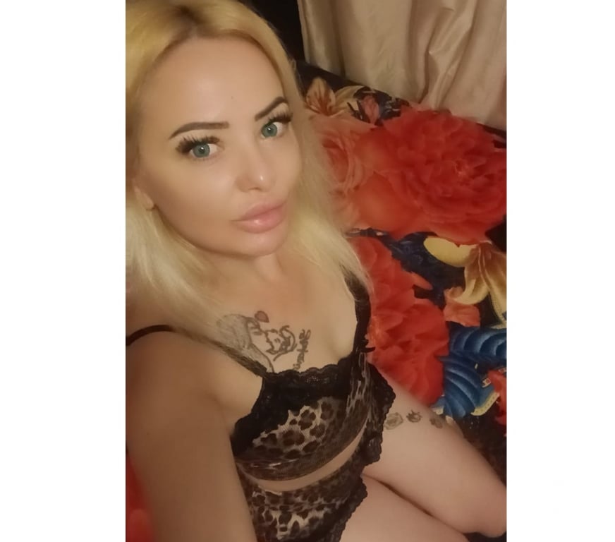 Escorts Warwickshire Nuneaton and Bedworth - Photos for Hi x!new in town 😘 really pics