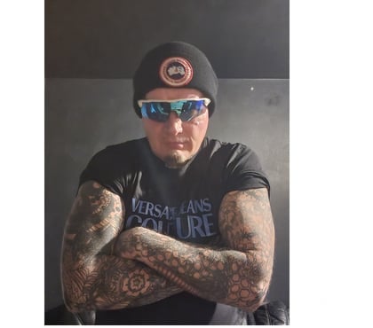 casual encounters Cottingley Bridge Bradford - Photos for MATURE MAN OFFERING FEMALE NAUGHTY ADULT FUN