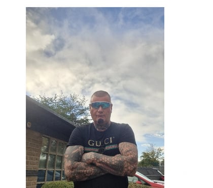 casual encounters Cottingley Bridge Bradford - Photos for MATURE 46 YEAR OLD MAN OFFERING BEDROOM FUN TO LADIES ONLY!