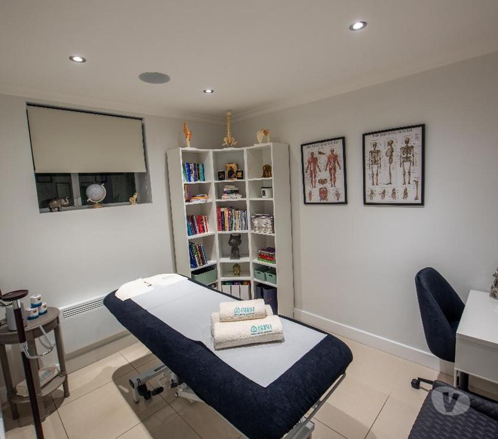 Full body massage North West London Camden - Photos for Back Pain? Stiff Neck? Try Expert Therapeutic Massage