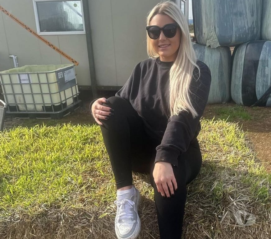 Adult Entertainment West Yorkshire Bradford - Photos for English girl ❤️ New here ❤️ Contact me ❤️