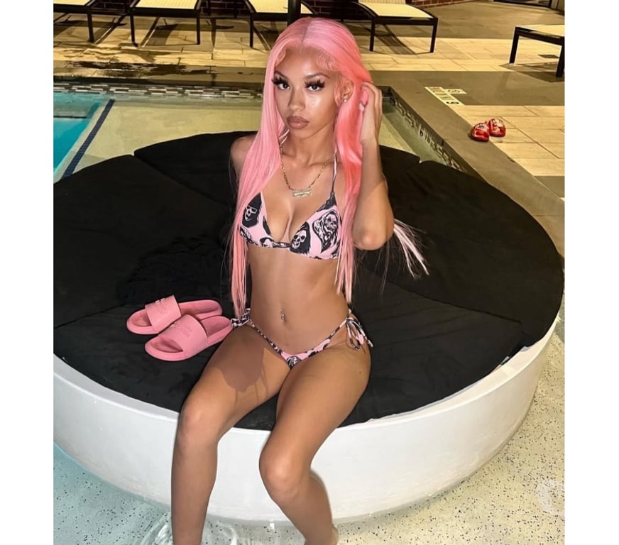 Escorts South East London Bromley - Photos for Candy is new in your city