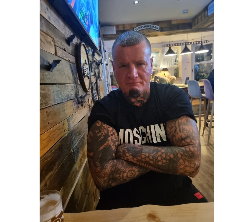 adult personals Cottingley Bridge Bradford - Photos for MATURE MAN SEEKING NAUGHTY CASUAL FUN WITH FEMALES ONLY