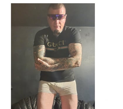 adult personals Cottingley Bridge Bradford - Photos for MATURE MAN SEEKING NAUGHTY CASUAL FUN WITH FEMALES ONLY