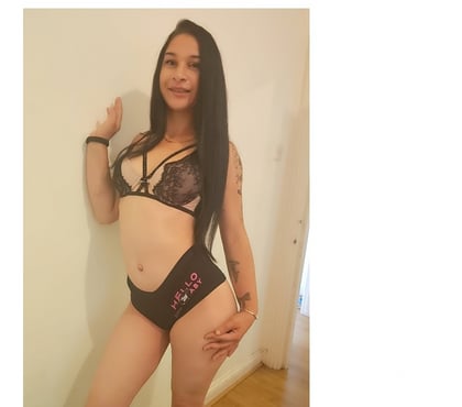 Escorts Croydon Town Centre Croydon - Photos for Hello Jessica FULL SERVICE Party Girls new in Croydon