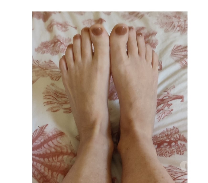 Adult Entertainment Derbyshire Derby - Photos for Naughty Natural Brit 57yrs Real. Content available