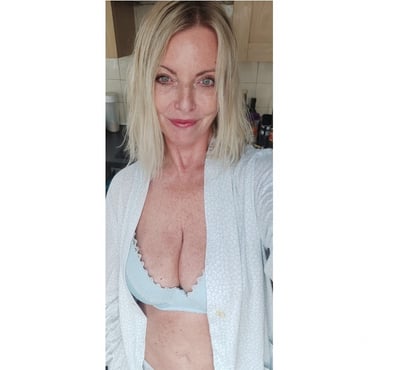 Adult Entertainment Derby City Centre Derby - Photos for Naughty Natural Milf 58yrs Real 34E CONTENT available