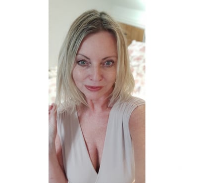 Photos for Naughty Natural Curvy British 57yr old.