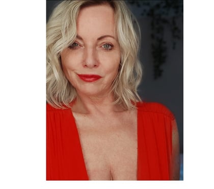 Photos for Naughty Natural Curvy Milf 57yrs 34E. ONLINE 11 Jan 6am