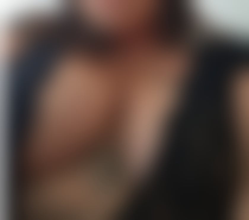 Escorts Leeds Leeds - Photos for SEXY BRITISH MILF.