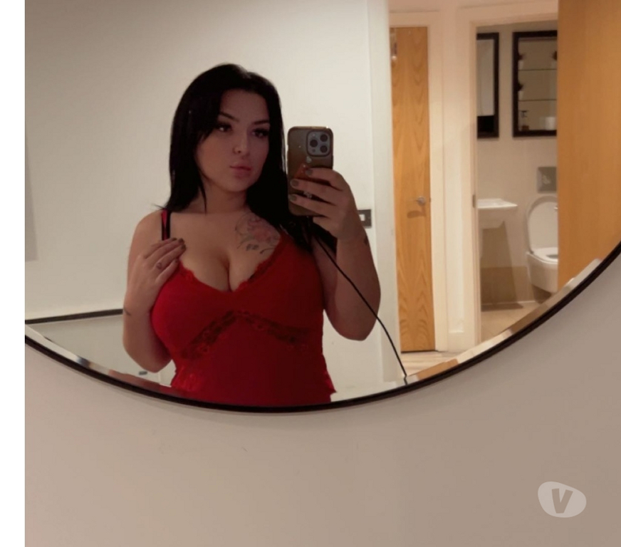 Escorts West Yorkshire Leeds - Photos for SEXY BRITISH MILF.