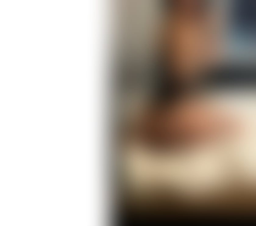 Escorts Cardiff Roath - Cardiff - Photos for Leyla new girl to town party girls 24 hour