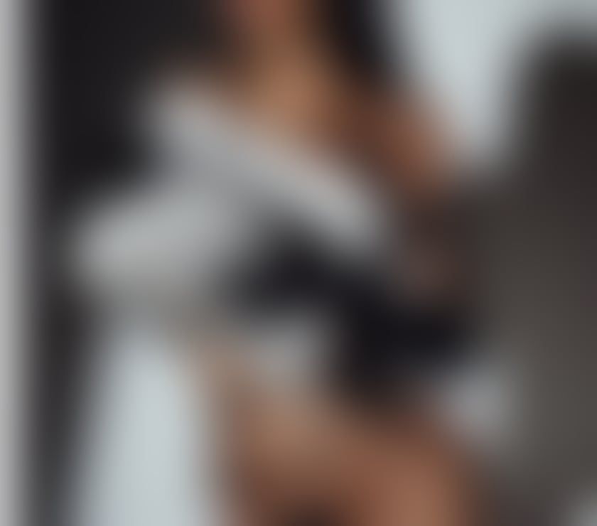  Escorts & Erotic Massage Cathays Cardiff - Photos for Rahel new girl to town party girls 24 hour