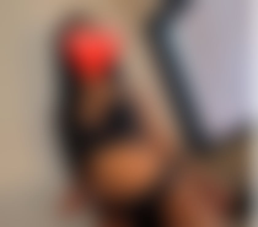  Escorts & Erotic Massage Grangetown Cardiff - Photos for Rahel new girl to town party girls 24 hour