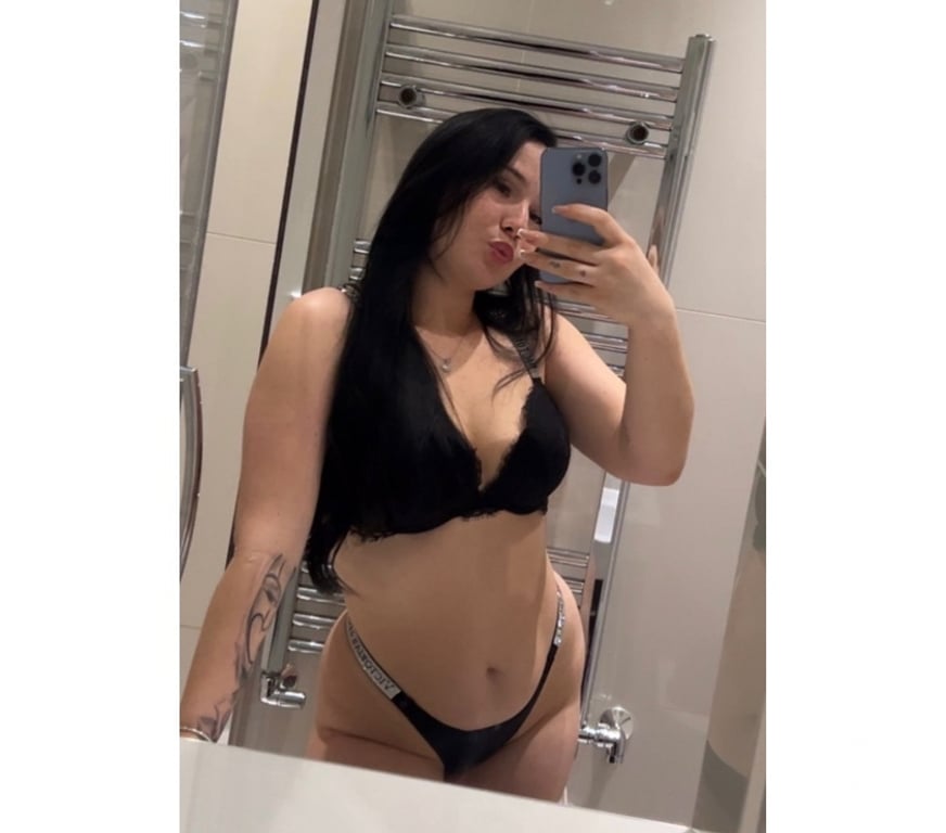 Escorts North London West Finchley Station - North London - Photos for 💦HOT SEXY🔥BRAZILIAN🍑