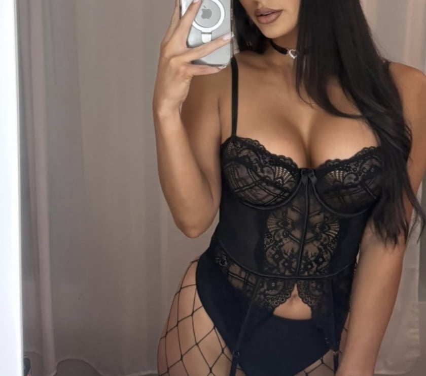 Escorts Aberdare Rhondda Cynon Taf - Photos for Leyla new girl in town party only outcall