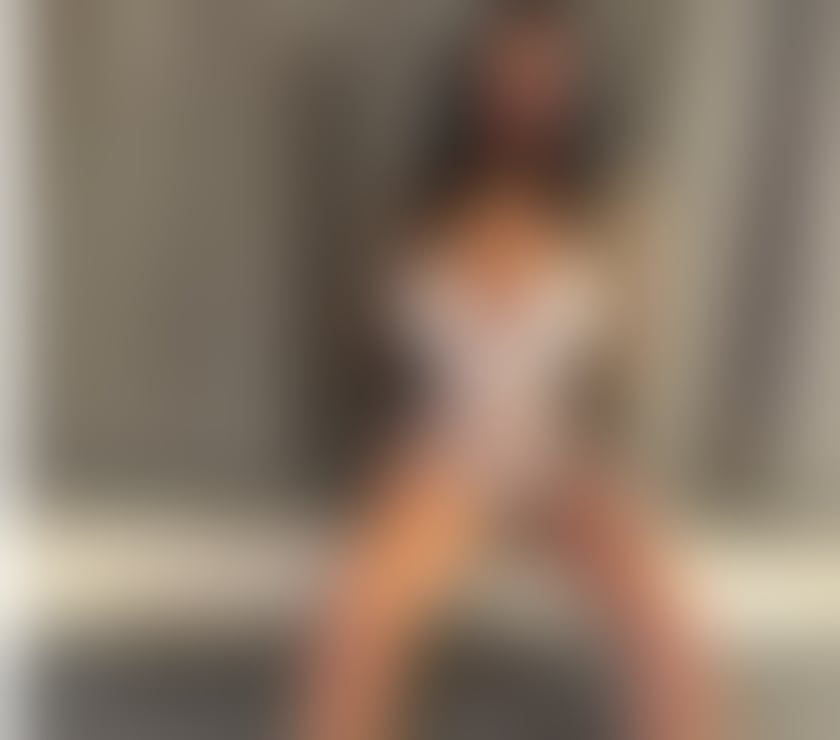  Escorts & Erotic Massage Warrington Town Centre Warrington - Photos for Miky any time free