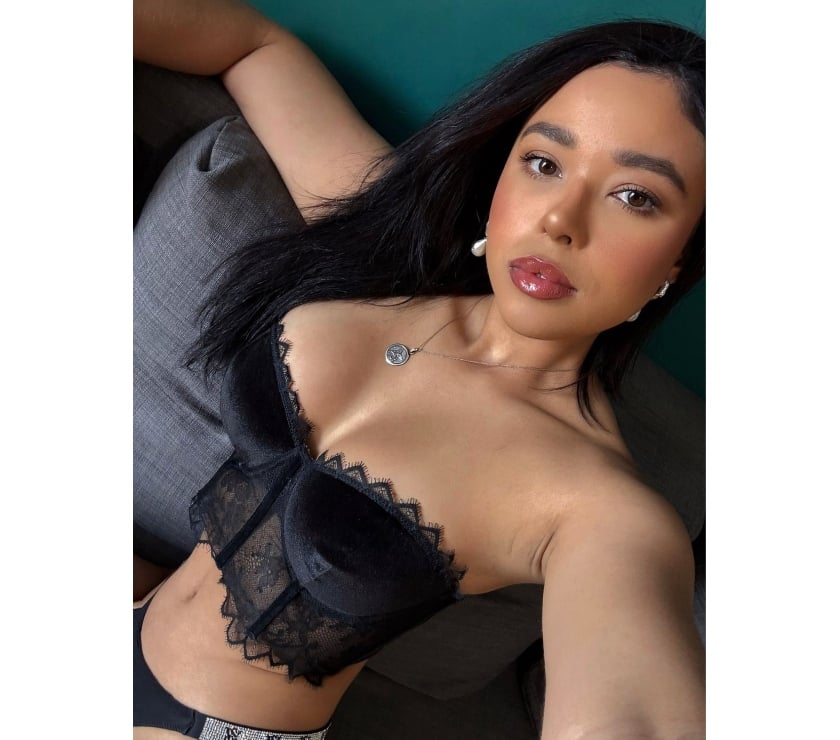 Escorts and Massages Wolverhampton City Centre Wolverhampton - Photos for SARA 100% GENUINE 🥰 NEW HERE 💋