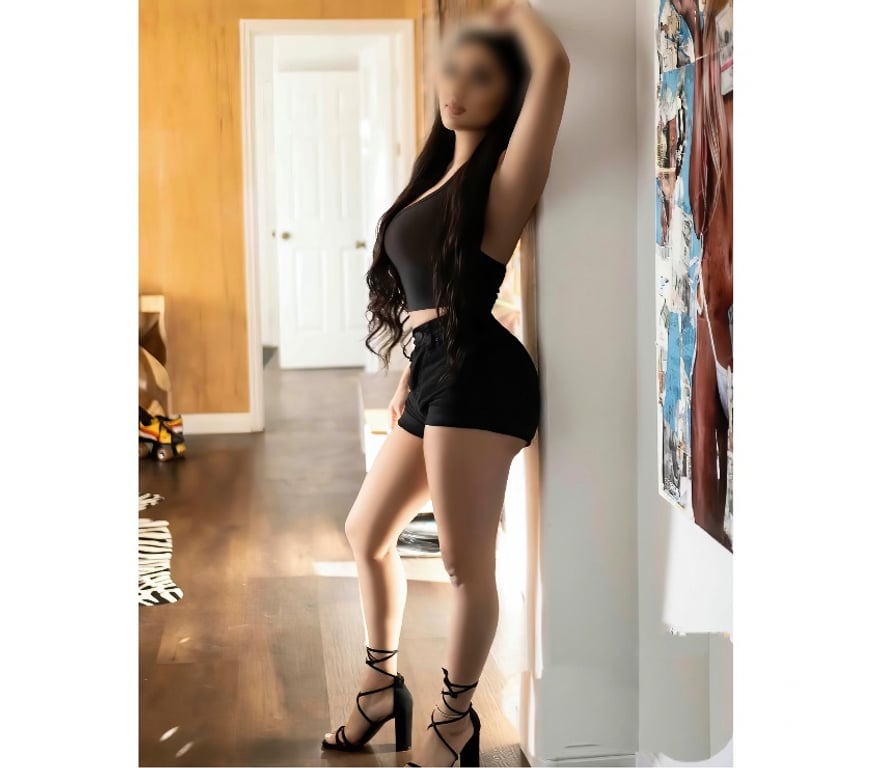 Escorts Brent Wembley - Brent - Photos for β¨ Lilly, 18 β¨ Xx -AVAILABLE UNTIL 5AM - xX π