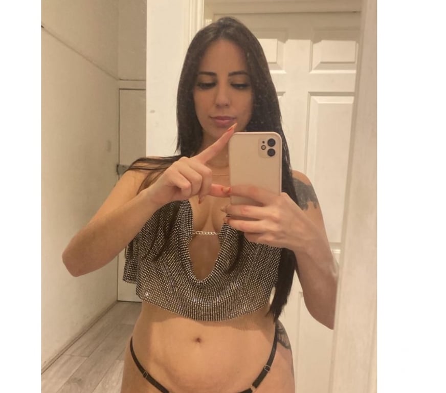 Escorts Wiltshire Swindon - Photos for Samylla BRAZILIAN PARTY GIRL 🇧🇷🎉