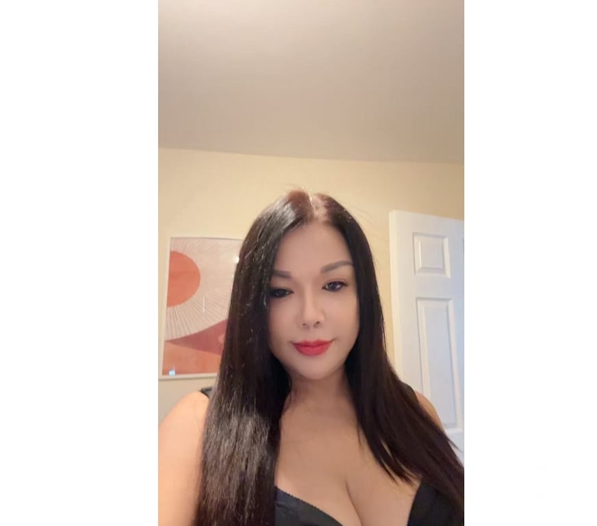 Escorts Hertfordshire Dacorum - Photos for New 22y Girl Massage only