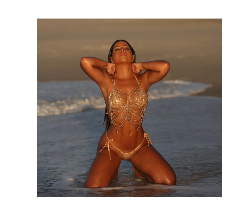 Escorts Warwickshire Warwick - Photos for Bruna , sexy hot and Brazilian , girl party 🫦🇧🇷