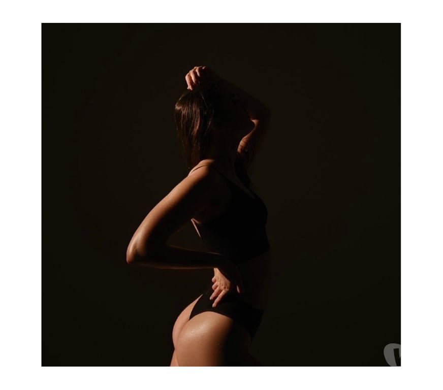 Escorts East London South Woodford Station - East London - Photos for Karina erotic massage 🦶😉❤️