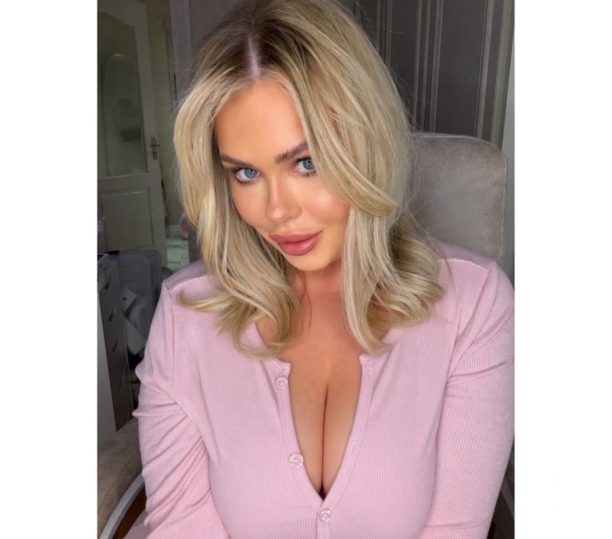 Adult Entertainment South West London Chelsea - South West London - Photos for ENGLISH BARBIE ONLINE NOW UPGRADED 🍉 • +447918079235
