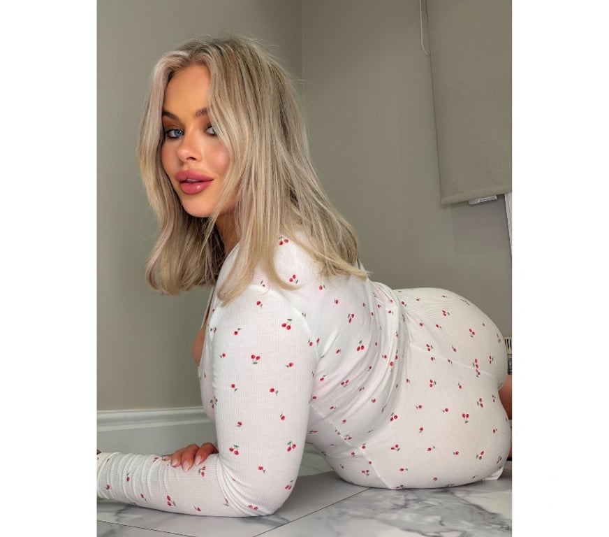 Adult Entertainment South West London Chelsea - South West London - Photos for 32GG • FILTHY ENGLISH BARBIE • ONLINE NOW +447440760225