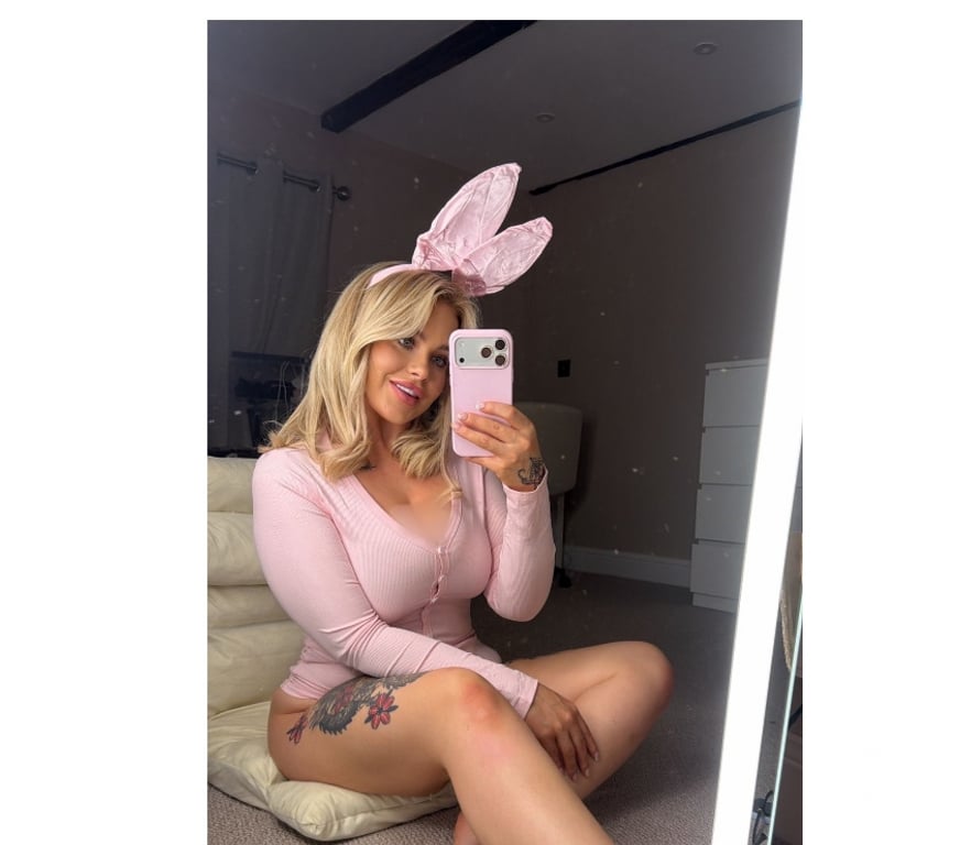 Adult Entertainment South West London Chelsea - South West London - Photos for 32GG • FILTHY ENGLISH BARBIE • ONLINE NOW +447440760225