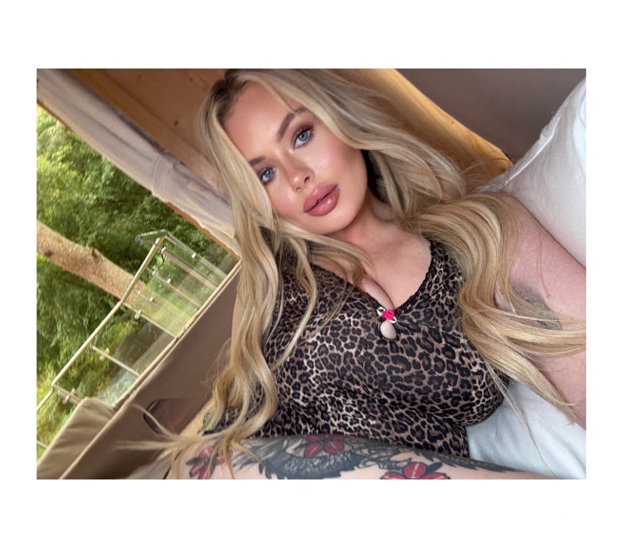 Adult Entertainment South West London Chelsea - South West London - Photos for Blue Eyed BRITISH Blonde! ONLINE 4 VID CALLS +447466345941